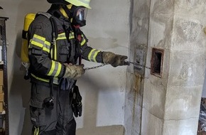 Freiwillige Feuerwehr Werne: FW-WRN: FEUER_3 - LdF - LZ1 - brennt Dachstuhl