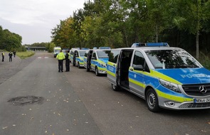 Polizei Mönchengladbach: POL-MG: Für mehr Sicherheit im Straßenverkehr - Großkontrolle an der B57