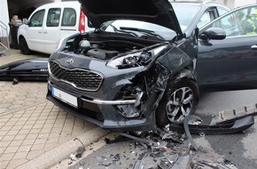 Kreispolizeibehörde Olpe: POL-OE: 37-Jähriger bei Pkw-Kollision verletzt