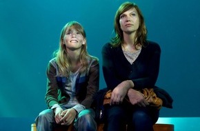 ZDFneo: Sterneköchin trifft auf Kinderarmut/  ZDF zeigt "Mandy will ans Meer" mit Anna Loos (BILD)