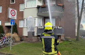 Feuerwehr Neuss: FW-NE: Balkonbrand auf der Pastor-Bredo-Straße | Ausbreitung verhindert