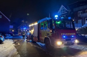 Freiwillige Feuerwehr Aurich: FW-AUR: Mensch aus verrauchter Wohnung gerettet