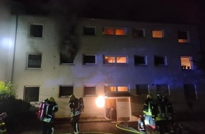Feuerwehr und Rettungsdienst Bonn: FW-BN: Küche in Vollbrand - keine verletzten Personen