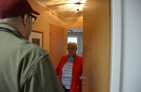 Polizei Mettmann: POL-ME: 78-J&auml;hrige von falschem Handwerker bestohlen - 2609064