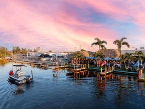 Kulinarisches Fort Myers: Genuss am Wasser mit Seafood &amp; Tropenfrüchten