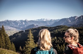 Allgäu GmbH: Auszeit mit Alpenblick. Leichter Wandergenuss durch Halbtages- und Tagestouren im Allgäu. 84 Touren ergänzen 54 Etappen der Wandertrilogie Allgäu.
