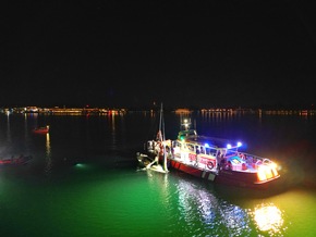 FW Konstanz: Gekentertes Segelboot im Konstanzer Trichter