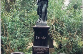 Polizeipräsidium Rostock: POL-HRO: Diebstahl einer Bronze-Engelsskulptur von Rostocker Friedhof - Polizei sucht Zeugen