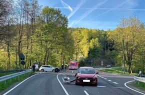 Kreispolizeibeh&ouml;rde Oberbergischer Kreis: POL-GM: Unfall im Einm&uuml;ndungsbereich