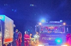 Feuerwehr Kleve: FW-KLE: Gemeinsamer Aktionstag vom Jugend-Einsatz-Team der DLRG und der Jugendfeuerwehr Kleve