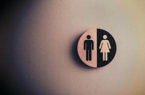 Clark Germany GmbH: Gender Gap bei Versicherungen: So unterschiedlich versichern sich Frau und Mann