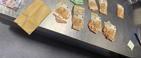 Hauptzollamt Ulm: HZA-UL: Flughafen-Zoll stoppt zwei Serben mit Bargeld