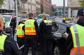 Hauptzollamt Kiel: HZA-KI: Zoll prüft Taxi- und Mietwagengewerbe // Bundesweite Schwerpunktprüfung