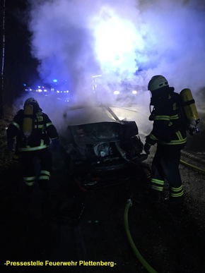 FW-PL: Automatische Feuermeldung,4 Ölspureinsätze,Verkehrsunfall mit Entstehungsbrand und Personenschaden,Fahrzeugbrand