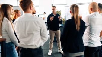 A&M Sales Solutions GmbH: Marvin Flenche von umsatz.io: Warum so viele Leads ungenutzt bleiben – und wie Sie das mit einem CRM ändern