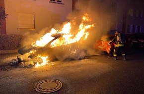 Feuerwehr Dortmund: FW-DO: PKW-Brand in der Dortmunder Innenstadt