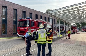 Feuerwehr Bochum: FW-BO: Feuer in einem Patientenzimmer im Martin-Luther-Krankenhaus in Bochum Wattenscheid verläuft glimpflich