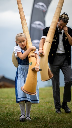 Internationales Alphornfestival Nendaz: Hochstehender Wettbewerb für die Bläserinnen und Bläser und Volksfest fürs Publikum