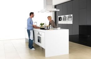 Robert Bosch Hausgeräte GmbH: Neue Horizonte für die Küche: Die innovativen Bosch Einbaugeräte verbinden technische Perfektion und faszinierendes Design