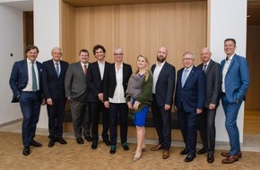 Stiftung RUFZEICHEN GESUNDHEIT!: Gesundheitspreis 2019 für Pilotprojekt von Volkswagen AG, Audi BKK und Medizinischer Hochschule Hannover