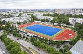 Kaufland: Kaufland mit Sportplatz auf dem Dach als Best Practice ausgezeichnet