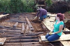 Deutsche Bundesstiftung Umwelt (DBU): Multitalent Moor für Klima-, Arten- und Denkmalschutz