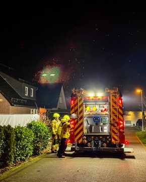 FW-DT: Einsatzreicher Jahreswechsel f&uuml;r die Feuerwehr Detmold