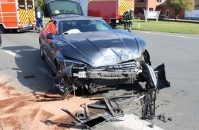 Polizei Minden-Lübbecke: POL-MI: Mehrere Verletzte bei Unfall auf Kreuzung