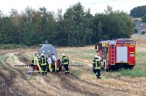 Freiwillige Feuerwehr Kranenburg: FW Kranenburg: Landwirt bei Arbeitsunfall auf Feld verletzt