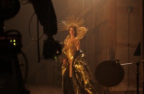 LEONINE Studios: Trailer verf&uuml;gbar - MOTHER MARY mit Anne Hathaway ab 21. Mai 2026 im Kino!