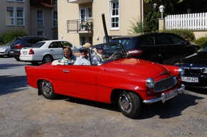 SKODA nimmt mit historischen Renn-, Rallye- und Serienautos am Oldtimer-Grand-Prix teil (FOTO)