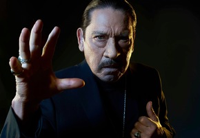 Danny Trejo auf Entdeckungsreise: Neue Doku-Reihe mit dem „Machete“-Star ab 16. April auf dem HISTORY Channel