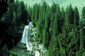 Schweizer Patenschaft für Berggemeinden: Die Schweizer Patenschaft hilft finanzschwachen Berggemeinden