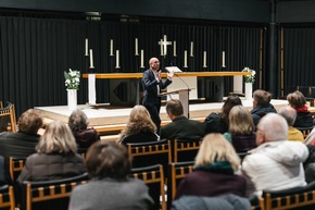 Albert-Schweitzer-Jubiläumsjahr in Berliner Gedächtnis-Kirche offiziell eröffnet