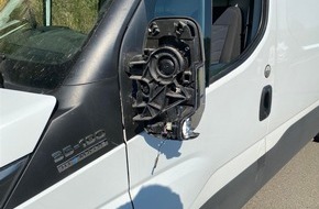 Polizeidirektion Kaiserslautern: POL-PDKL: "Spiegelkuss" - schwarzer SUV-Fahrer als Zeuge gesucht