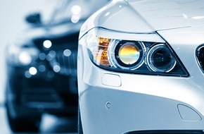 uniVersa Versicherungen: Neuer Kfz-Tarif von der uniVersa