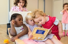 FRÖBEL-Gruppe: Presseeinladung: Bezirksbürgermeister Martin Hikel eröffnet Kinder-Bücherbox in Neukölln