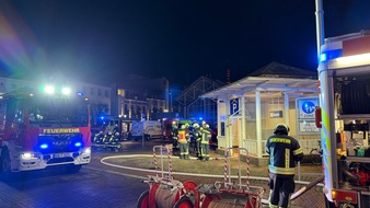 Freiwillige Feuerwehr Aurich: FW-AUR: PKW brennt in Tiefgarage