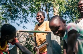 Viva con Agua: 24 Stunden f&uuml;r Wasser: Viva con Agua bringt zum Weltwassertag &uuml;ber 50 K&uuml;nstler:innen und Creator:innen live zusammen