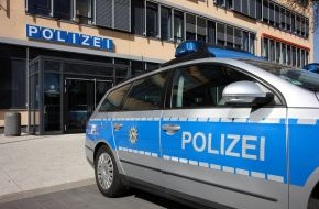 Polizei Rhein-Erft-Kreis: POL-REK: Zwei Feuer gelegt? - Wesseling