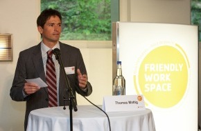 Gesundheitsförderung Schweiz / Promotion Santé Suisse: Erste Verleihung des Labels «Friendly Work Space»: Gesunde Mitarbeitende sind Gold wert