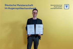 Fin Ronan Poll aus Mecklenburg-Vorpommern ist Deutschlands bester Nachwuchs-Augenoptiker 2025