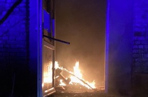 Feuerwehr Dresden: FW Dresden: Brand & Verkehrsunfall