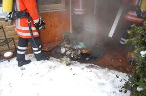Polizeiinspektion Nienburg / Schaumburg: POL-STH: Geringer Schaden beim Brand einer Mülltonne