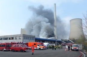 Polizei Minden-Lübbecke: POL-MI: Produktionshalle in Brand geraten