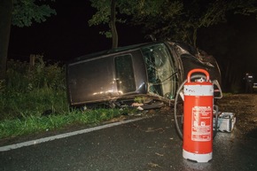 FW Menden: Verkehrsunfall - Kein Fahrer im verunfallten PKW