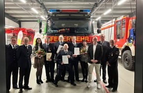 Feuerwehr Dinslaken: FW Dinslaken: Weihnachtsfeier des L&ouml;schzugs Oberlohberg