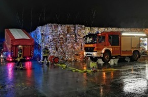 Feuerwehr Gelsenkirchen: FW-GE: Altpapierbrand in Schalke-Nord