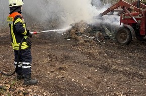 Kreisfeuerwehr Rotenburg (Wümme): FW-ROW: Brennt Unrat im Wald