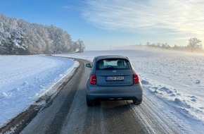 ADAC: Sicher und effizient mit dem E-Auto durch den Winter / Reichweite auch bei kalten Temperaturen meistens ausreichend / Keine Angst vor Winterstaus